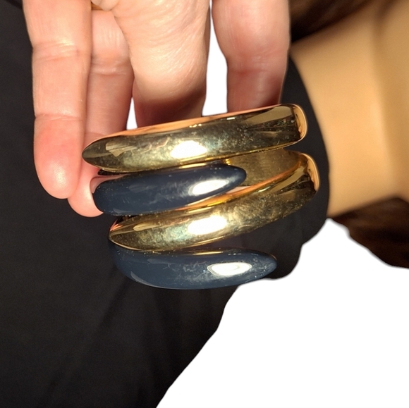 Navy Blue & Gold Toned Hinged Clamp Claw Style Bracelet Fits Small Wrists - Picture 7 of 7